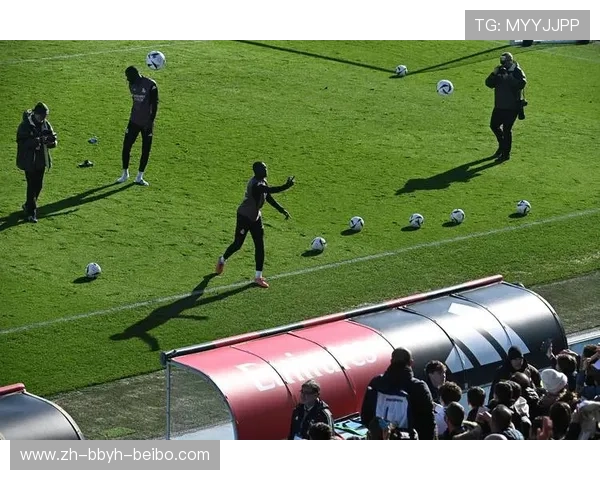 西甲联赛有多少球迷关注：西甲球迷文化解析